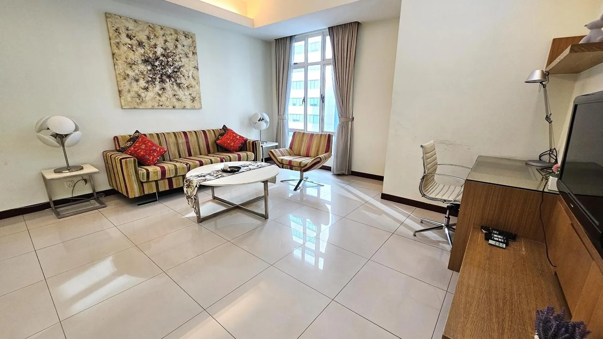 Comar Place Klcc Twin Towers Serviced Apartment Kuala Lumpur Apartmanhotel
