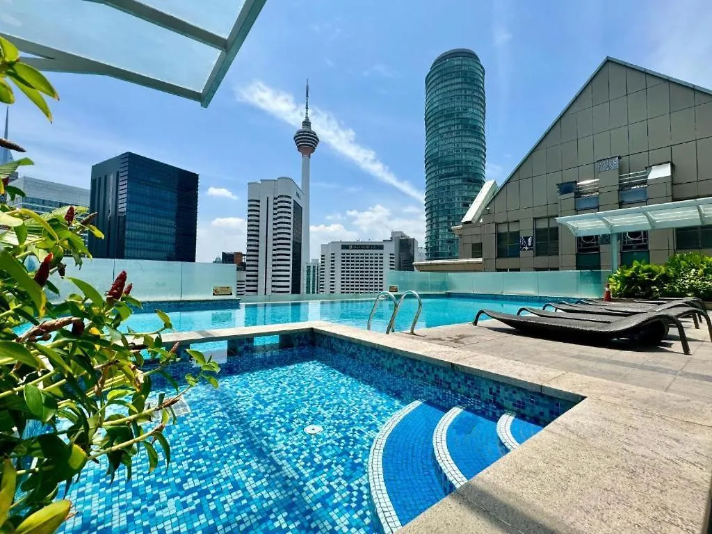 Comar Place Klcc Twin Towers Serviced Apartment Kuala Lumpur Apartmanhotel